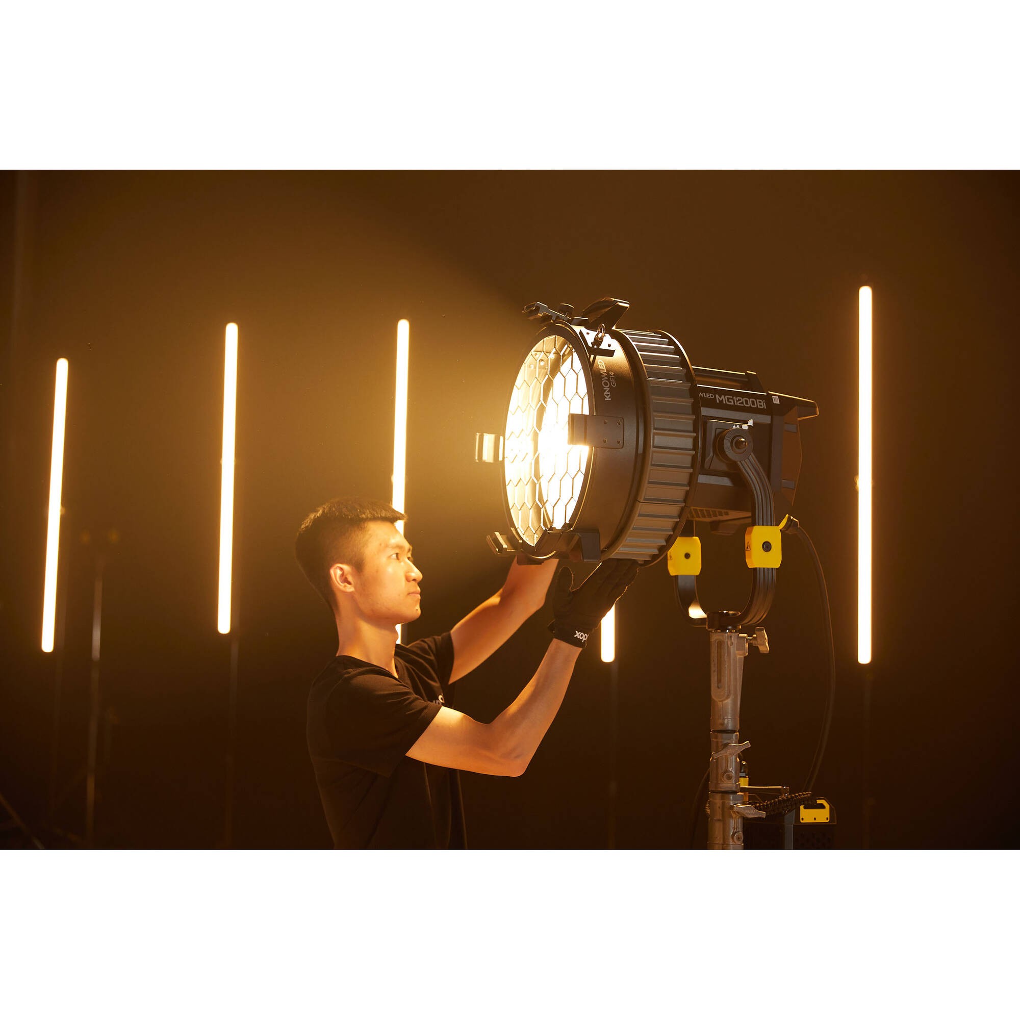 Godox MG1200Bi K1 KNOWLED Cañon Led Bi-Color Reflectores de 30 45 y 60° - Imagen 14