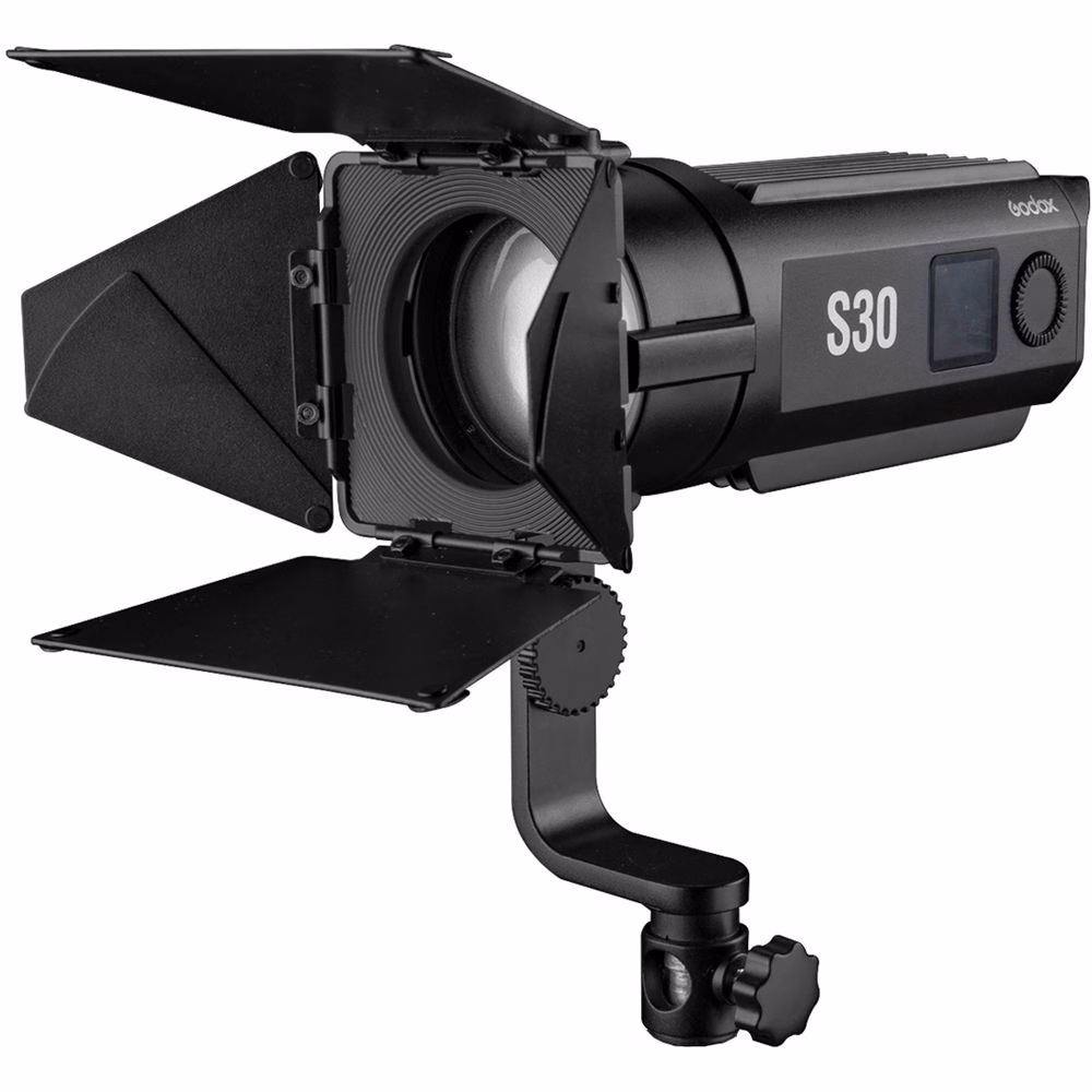 Godox S30 Luz Led Con Ángulo de Cobertura Variable - Enfocable - Imagen 9