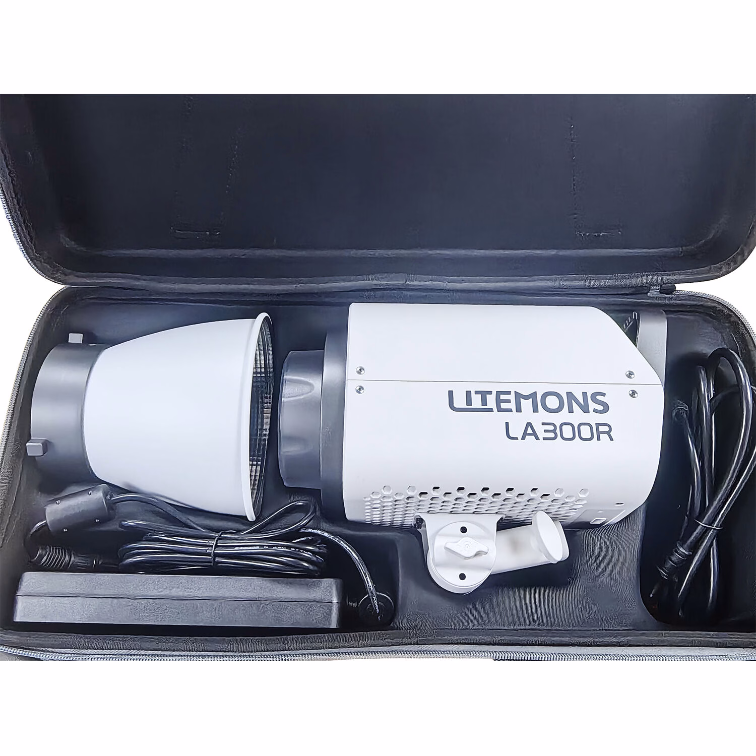 Godox Litemons LA300R RGB LED Monolight (Kit de 2 luces) - Imagen 10